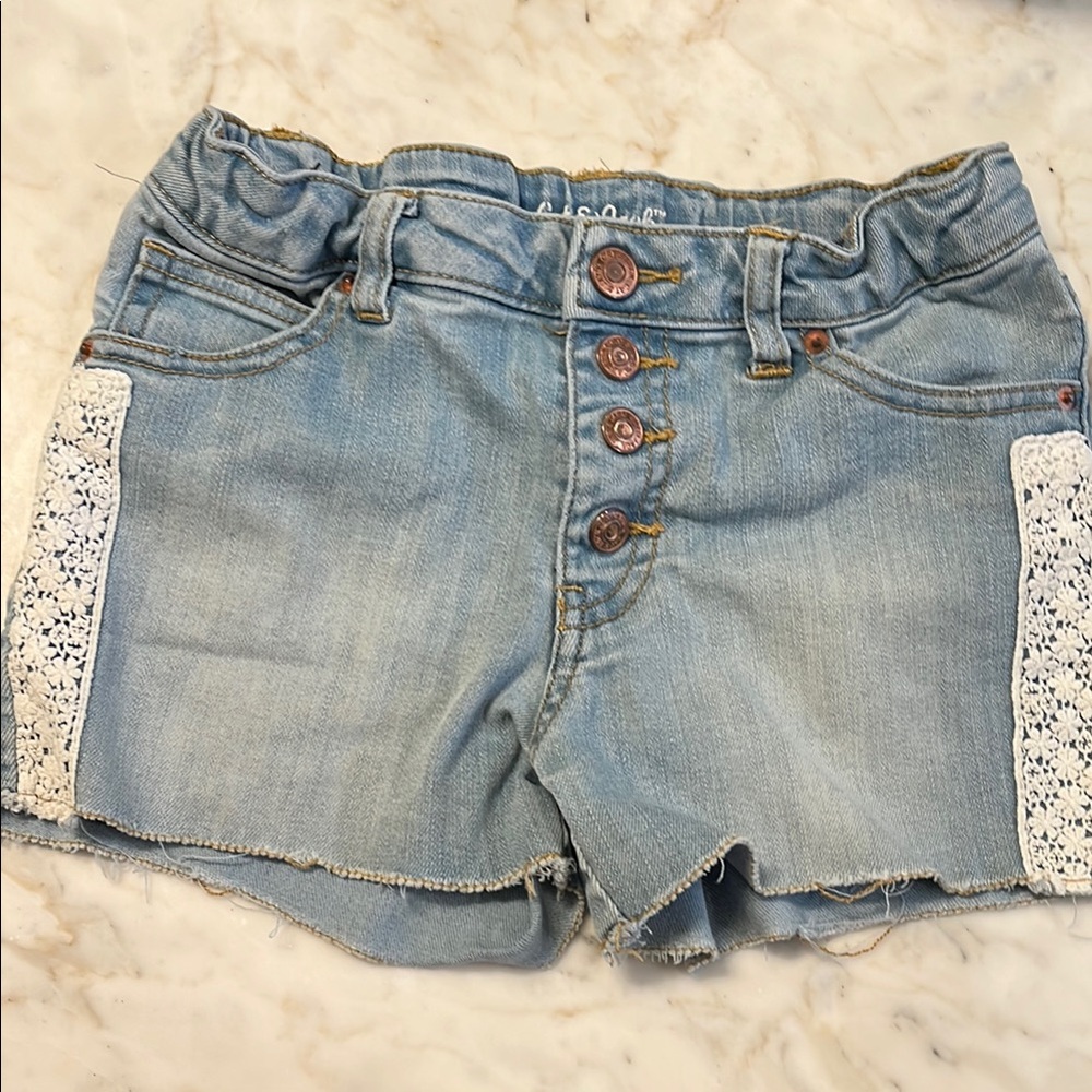 Size 7/8 girls shorts